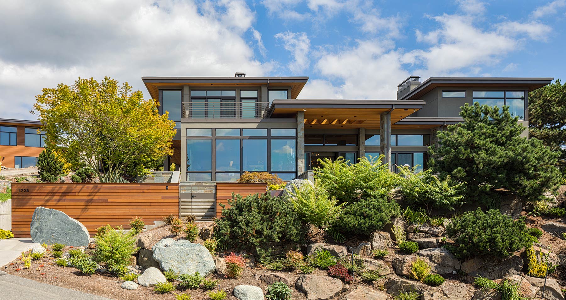 Clyde Hill Residence - Exterior